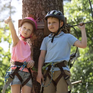 courageous-kids-playing-adventure-park (1)